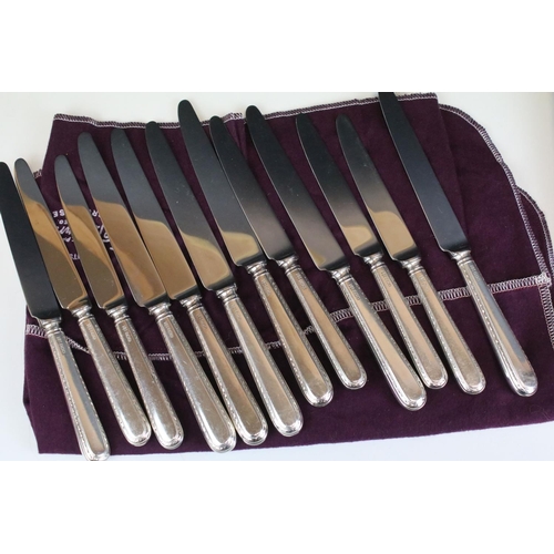 561 - Silver hallmarked cutlery set to include six large forks (hallmarked Birmingham 1936, I S Greenburg)... 