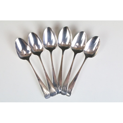 562 - Set of six early 20th Century George III silver hallmarked teaspoons having rounded terminals with e... 