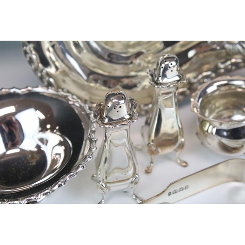 625 - Collection of silver items to include a Mappin & Webb footed dish (Sheffield 1931), hand mirror (28c... 