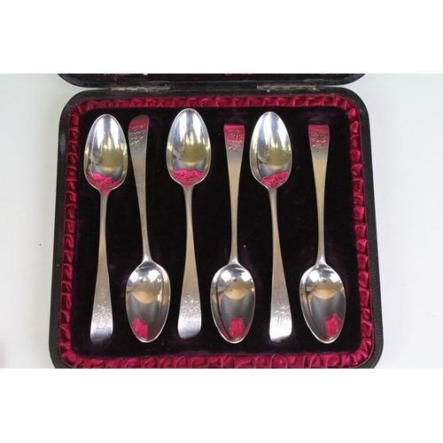 676 - 1930's Set of six silver tea / coffee spoons with flat-ended terminals, approx 11cm long, Sheffield ... 