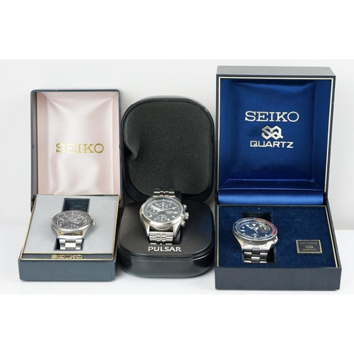 511 - Group of gentleman's wrist watches to include a Seiko SQ sports 100 stainless steel Pepsi dial wrist... 