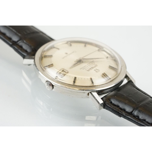 523 - Omega Constellation automatic chronometer wrist watch having a pie pan dial with baton markers to th... 