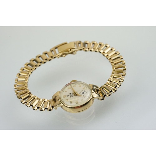 537 - Tudor Royal hallmarked 9ct gold cocktail watch having a round face with arabic numerals to the chapt... 