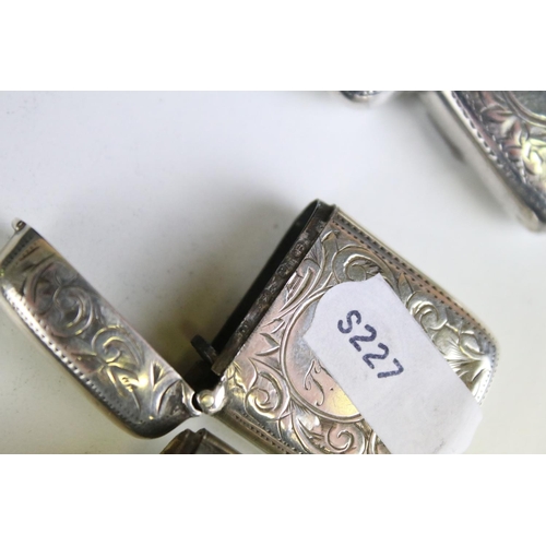 642 - Group of five silver hallmarked vesta cases, featuring a 1920's vesta case of plain polish slim rect... 