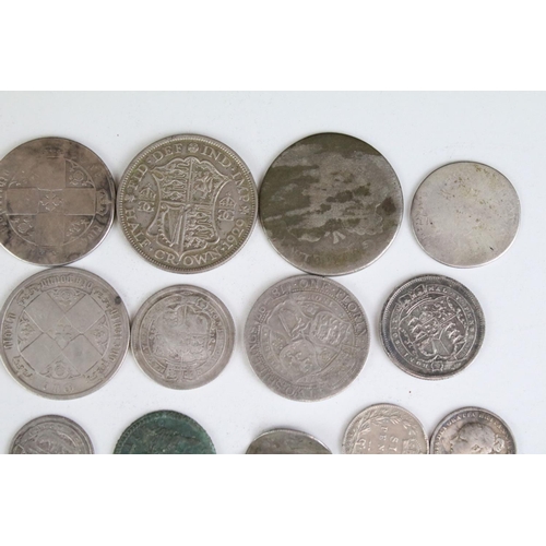 302 - A collection of British pre decimal mainly silver coins to include King George III and Queen Victori... 