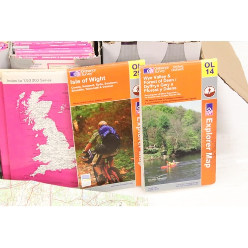 331 - A large collection of mainly paper folding ordnance survey maps to include some early examples.