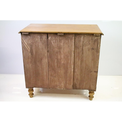 545 - Victorian pine cottage chest of two short and two long drawers on turned legs, 83cm high x 85cm wide... 