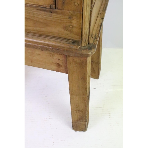 564 - 19th century substantial pine kitchen work table with drawer, formerly from a butcher's shop, 86cm h... 