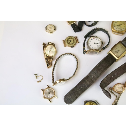 316 - A small collection of ladies and gents vintage wristwatches to include gold and silver examples.