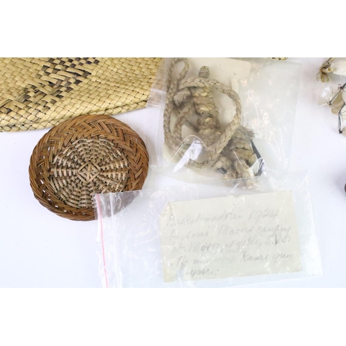 324 - A small group of early 20th century maori collectables to include a handbag dated 1927 and shark fis... 