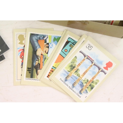 341 - Collection of presentation pack stamps including 1970s and 1980s editions and some more recent examp... 