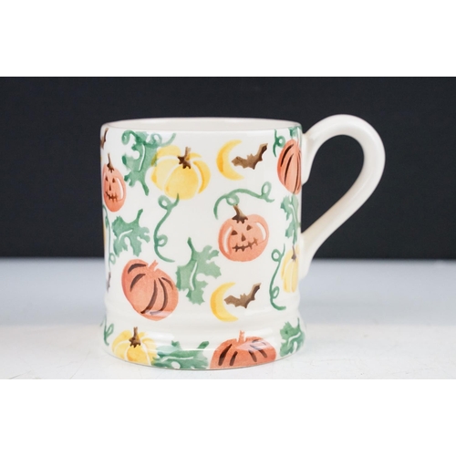 63 - A collection of three Emma Bridgewater Halloween pumpkin pattern items to include a 1/4 pint mug (Fi... 