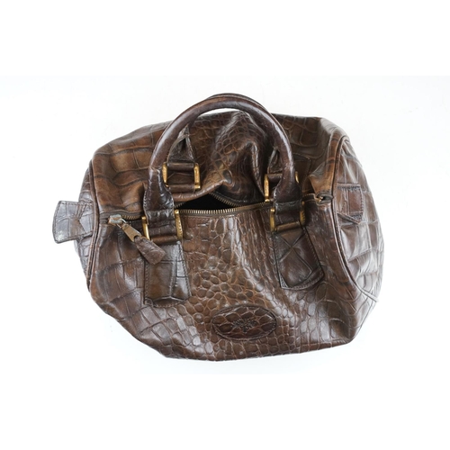 397 - Mulberry dark brown leather crocodile effect handbag, with Mulberry storage bag, 20cm high x 35cm wi... 