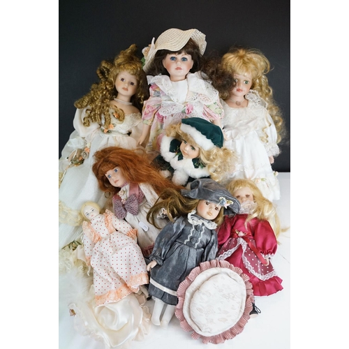 404 - Collection of dolls, to include Alberon - Wendy, 43cm high