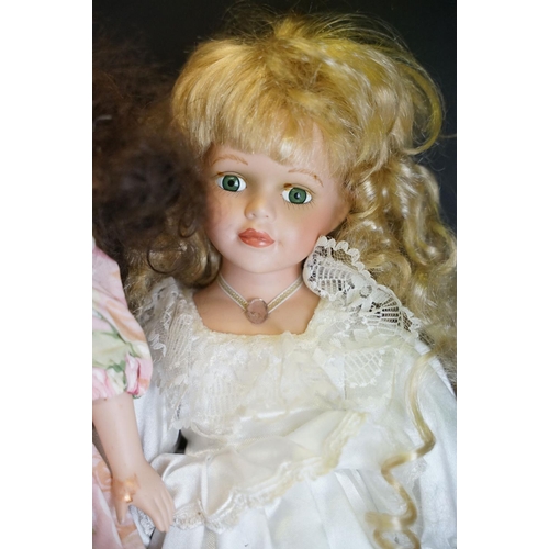 404 - Collection of dolls, to include Alberon - Wendy, 43cm high