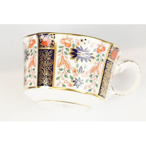 52 - Royal Crown Derby Old Imari teacup & saucer (pattern 1128), and a Herend hand painted teacup & sauce... 