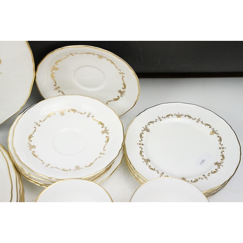 120 - Royal Worcester 'Gold Chantilly' tea & dinner set to include teacups, saucers, tera plates, lunch pl... 