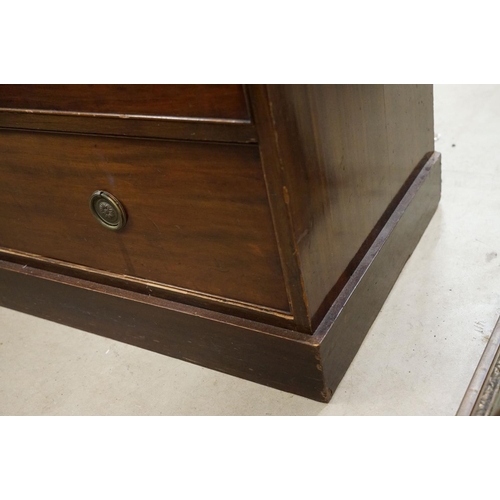 558 - Early 20th century mahogany chest of two short and three long drawers, 99cm high x 112cm wide x 53.5... 