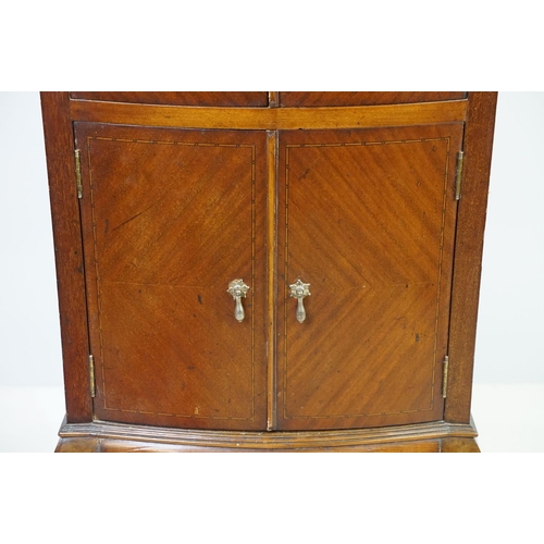 578 - Paragon, London, mahogany gramophone cabinet with parquetry inlay, with three shelves inside lower d... 