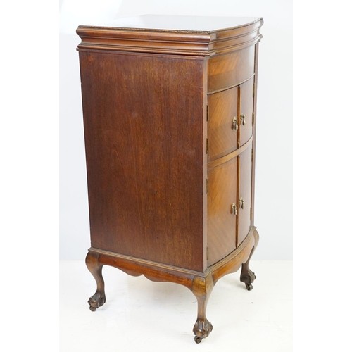 578 - Paragon, London, mahogany gramophone cabinet with parquetry inlay, with three shelves inside lower d... 