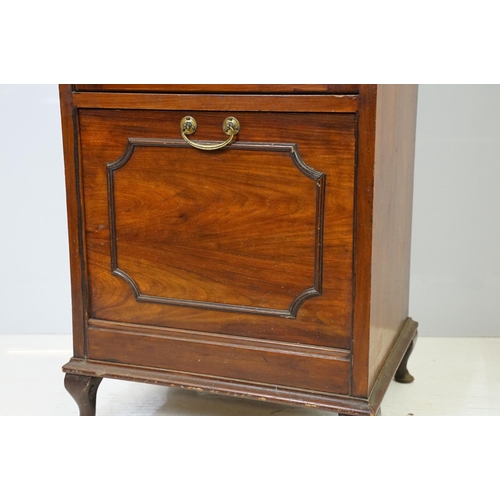 579 - 20th century mahogany music cabinet, with two cupboards below mirrored shelf area, 124cm high x 48cm... 