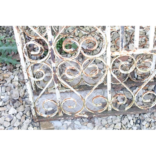 509A - Pair of painted wrought iron garden gates with scrolled detail, approx 114cm H x 81cm W