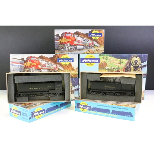 61 - Seven boxed Athearn HO gauge locomotives to include 4083, 3707, 4008, 3824, 3403, 3344 and 3804