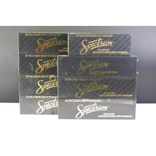 68 - 15 Boxed Spectrum from Bachmann HO gauge items of rolling stock to include 89015 Coach #3818, 89012 ... 