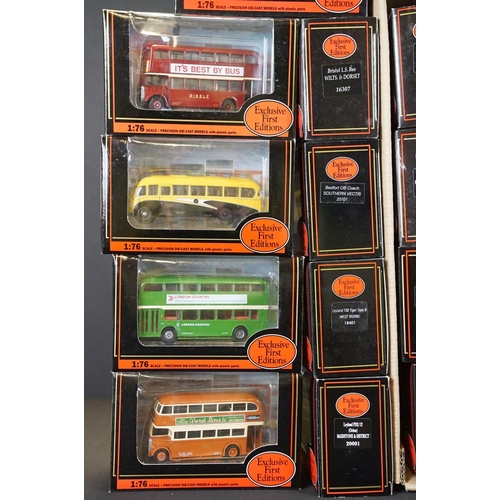 1005 - 61 Boxed EFE Exclusive First Editions model buses and commercial models to include De Luxe Series, C... 