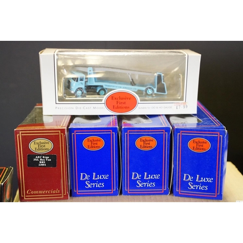 1005 - 61 Boxed EFE Exclusive First Editions model buses and commercial models to include De Luxe Series, C... 