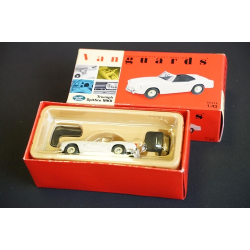 1013 - 17 boxed 1/64 scale Vanguards diecast models to include VA06706, VA20000, VA6000, VA7001, VA8001, VA... 