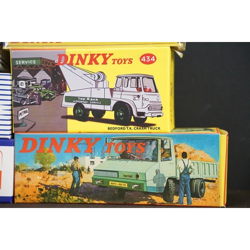 1014 - 39 Boxed / cased Atlas Dinky Collection diecast models, all variants, excellent condition with some ... 