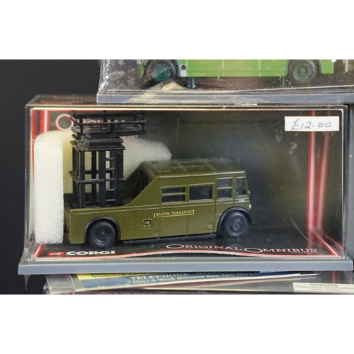 1018 - 33 Boxed / cased 1/76 scale Corgi Original Omnibus diecast model buses to include Bus Operators in B... 