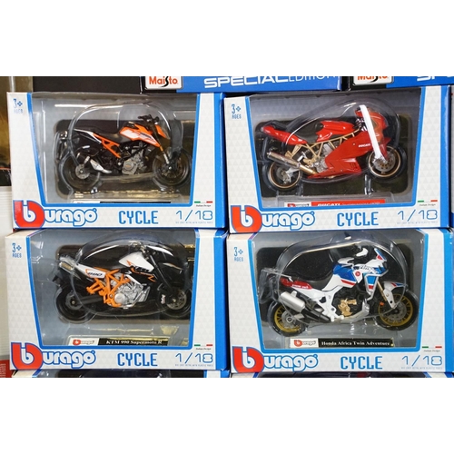 1022 - 19 Boxed diecast model motorbikes to include 12 x Burago 1/10 Cycle and 7 x Maisto featuring 2 x Ass... 