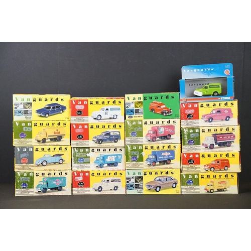 1033 - 17 boxed 1:43 Corgi / Lledo Vanguards diecast models to include VA 01121 Bus Interest Group, VA 1100... 