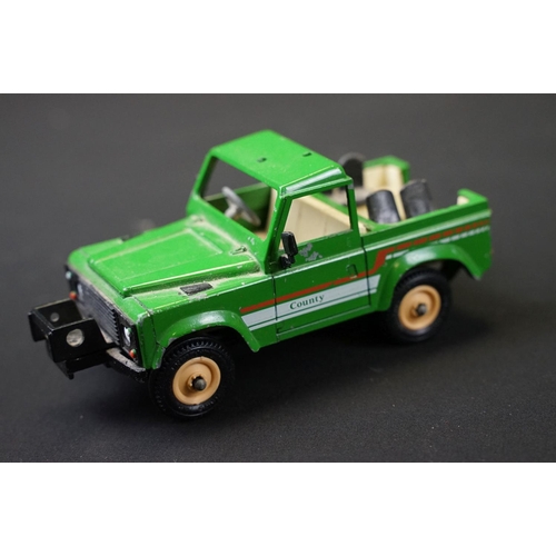 1044 - Collection of around 26 Britains farming related diecast models to include Hay Baler, Volvo BM in re... 