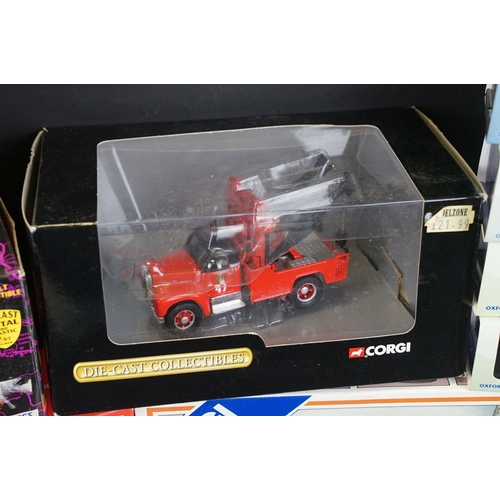 1045 - Collection of 25 boxed / cased diecast models to include Oxford Diecast featuring Commercials and Ra... 