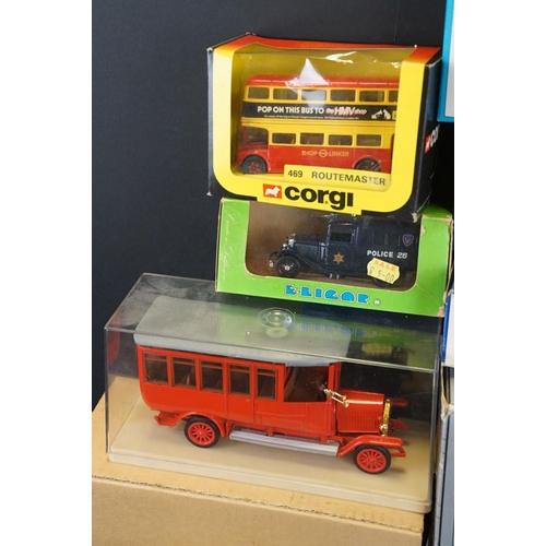 1048 - 43 boxed diecast models featuring Corgi, Conrad, Lion, etc, diecast ex overall, boxes vary