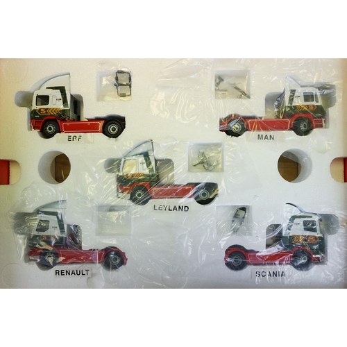 1057 - 10 boxed Corgi Eddie Stobart related haulage diecast models to include ltd edn 30th Anniversary 1970... 