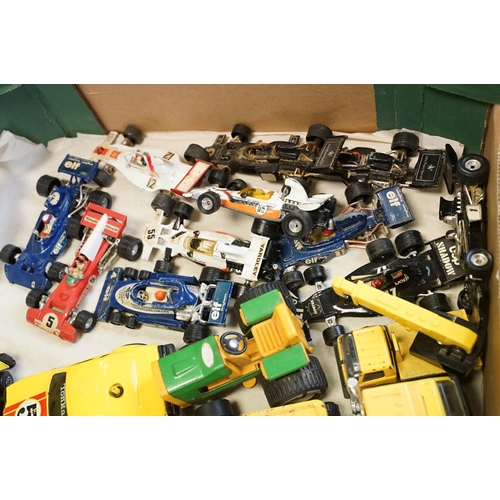 1067 - Collection of over 150 play worn diecast models to include Dinky, Corgi, Matchbox, Tonka, etc (3 box... 