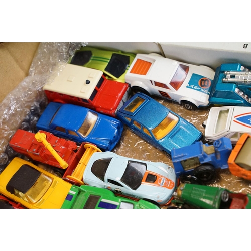 1067 - Collection of over 150 play worn diecast models to include Dinky, Corgi, Matchbox, Tonka, etc (3 box... 