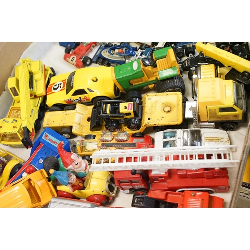 1067 - Collection of over 150 play worn diecast models to include Dinky, Corgi, Matchbox, Tonka, etc (3 box... 