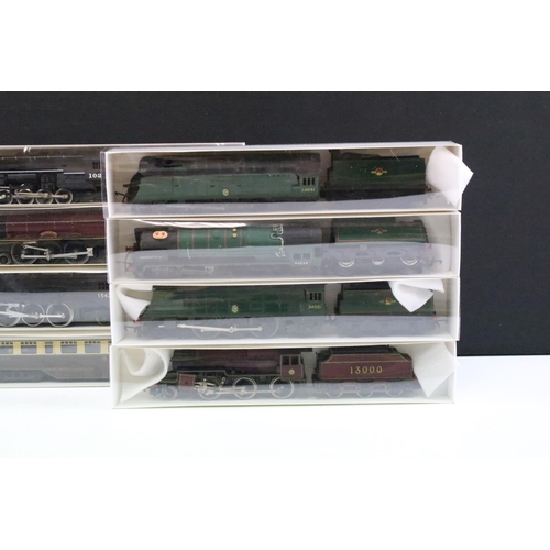 185 - Ten OO / HO gauge locomotives to include Lima 2-6-0 13000 in maroon, Rivarossi 0-8-0 102 Indiana Har... 