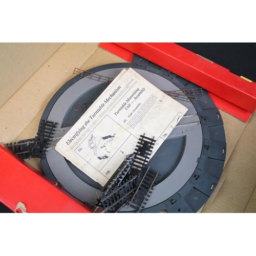 194 - Two boxed Hornby OO gauge Operating Turntable Sets to include R414 & R410 plus 7 x Triang OO gauge l... 