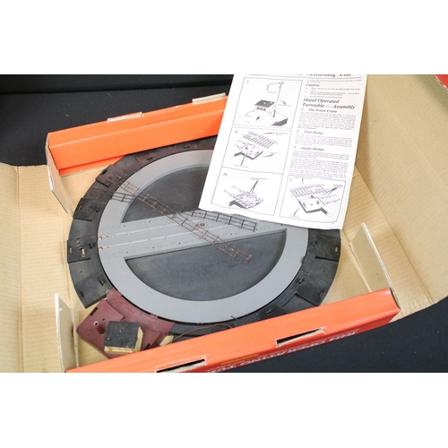 194 - Two boxed Hornby OO gauge Operating Turntable Sets to include R414 & R410 plus 7 x Triang OO gauge l... 