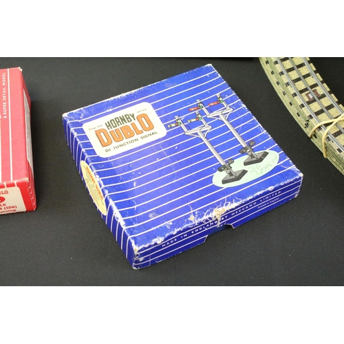 197 - Collection of Hornby Dublo to include boxed EDG19 train set with locomotive, rolling stock and track... 