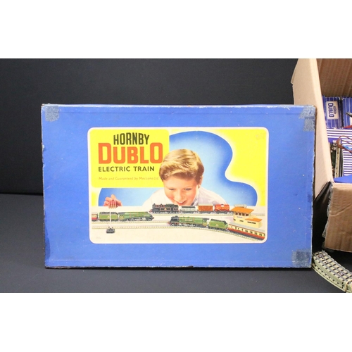 197 - Collection of Hornby Dublo to include boxed EDG19 train set with locomotive, rolling stock and track... 