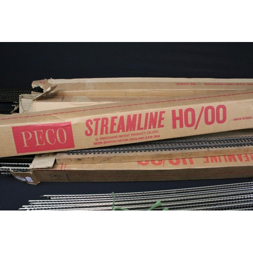 200 - Quantity of Peco streamline OO gauge track, contained within 6 x boxes