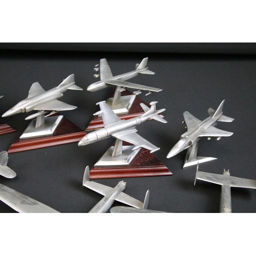 1112 - 30 Pewter Planes featuring English Miniatures / Royal Hampshire to include The Stealth, Dambusters, ... 