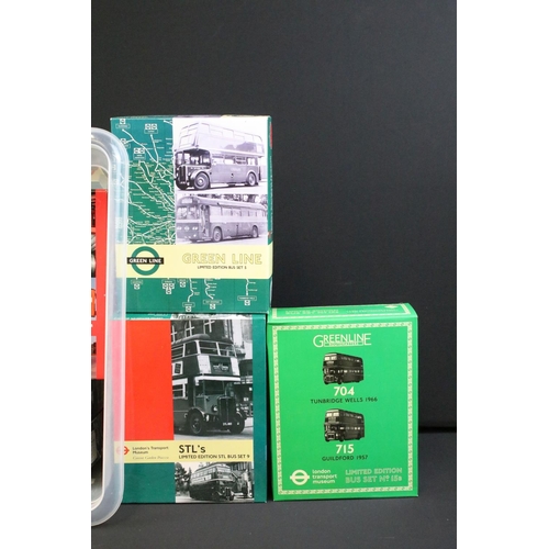 1113 - Collection of 15 boxed EFE Exclusive First Editions ltd edn London Transport Museum bus sets to incl... 